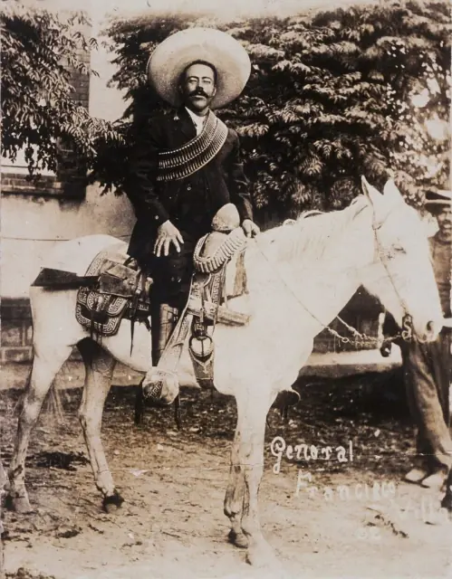 Pancho Villa — batalla de aura de México