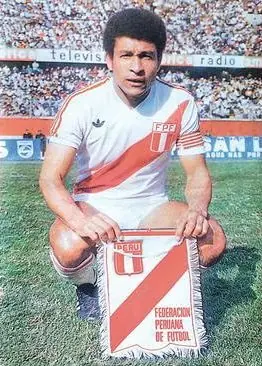 Héctor Chumpitaz — batalla de aura de Perú