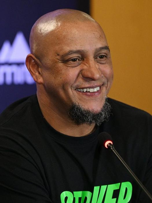 Roberto Carlos — batalla de aura de Batalla General