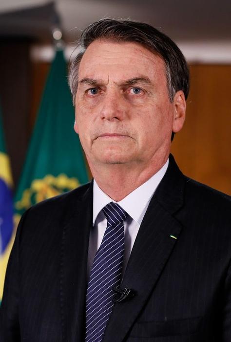 Jair Bolsonaro — batalla de aura de Brasil