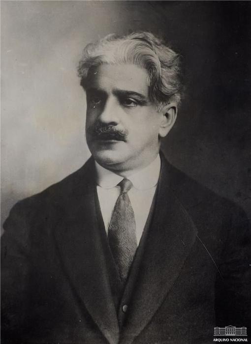Oswaldo Cruz — batalla de aura de Brasil