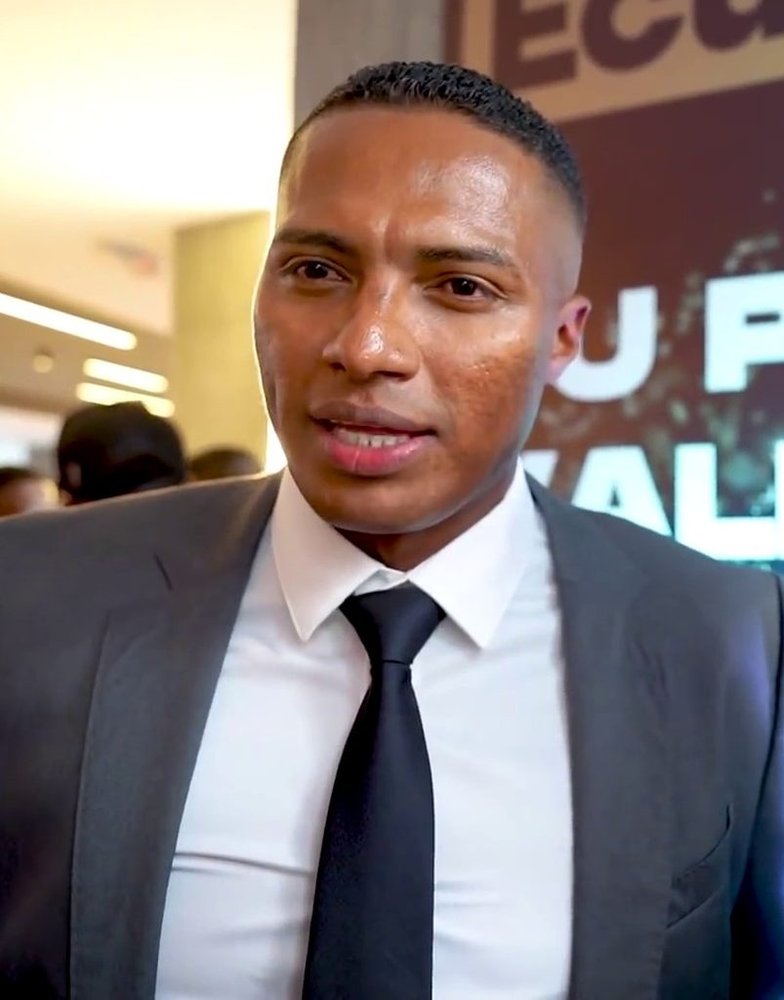 Antonio Valencia — batalla de aura de Ecuador